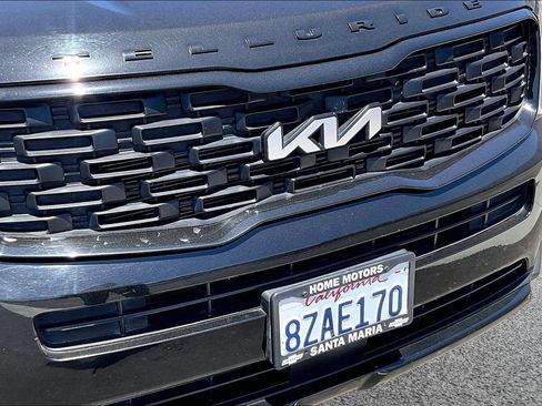 Used 2022 Kia Telluride EX w/ EX Premium Package AWD/4WD image 27