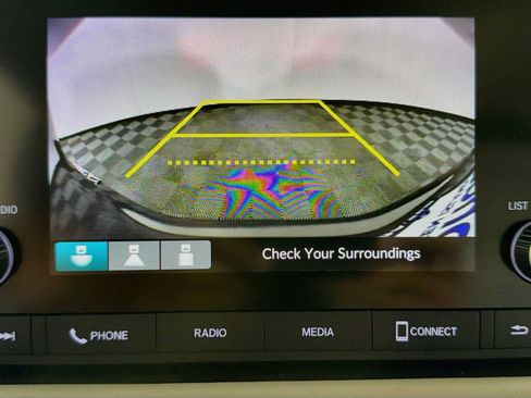 Used 2024 Honda HR-V LX image 37