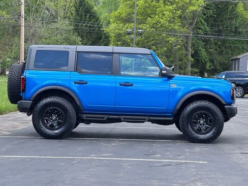 Certified 2023 Ford Bronco Wildtrak AWD/4WD image 5