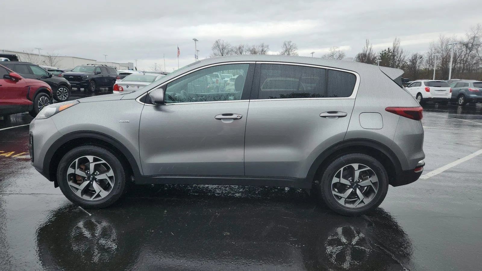 Used 2020 Kia Sportage LX AWD/4WD image 5