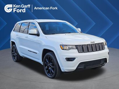 Used 2022 Jeep Grand Cherokee Laredo X