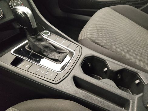 Used 2021 Volkswagen Jetta S image 26