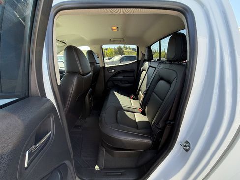 Used 2022 Chevrolet Colorado ZR2 AWD/4WD image 3