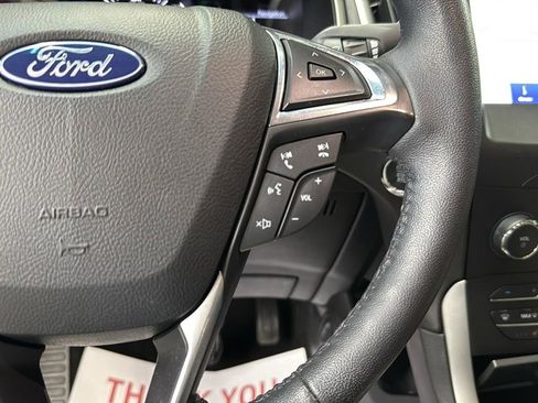 Used 2020 Ford Edge SEL w/ Convenience Package image 16