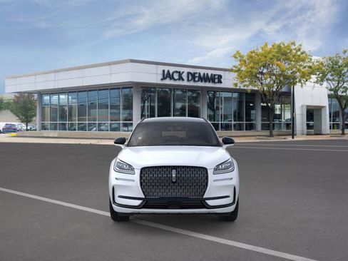 New 2026 Lincoln Corsair Premiere image 6