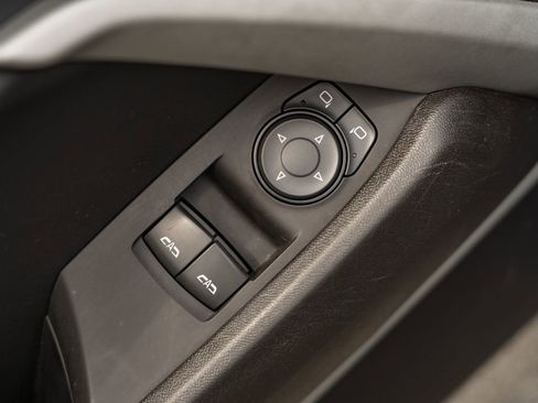 Used 2021 Chevrolet Camaro LT w/ RS Package image 12