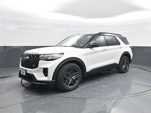 New 2026 Ford Explorer ST AWD/4WD image 4
