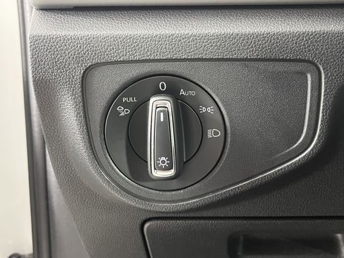 Certified 2023 Volkswagen Atlas SE w/ Black Wheel Package image 20