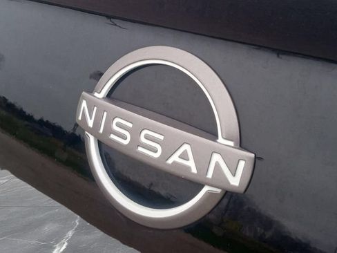Used 2024 Nissan Altima 2.5 SV FWD image 10
