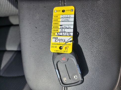 Certified 2022 GMC Terrain SLE image 35