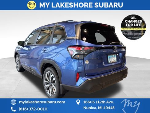 New 2025 Subaru Forester Touring image 5