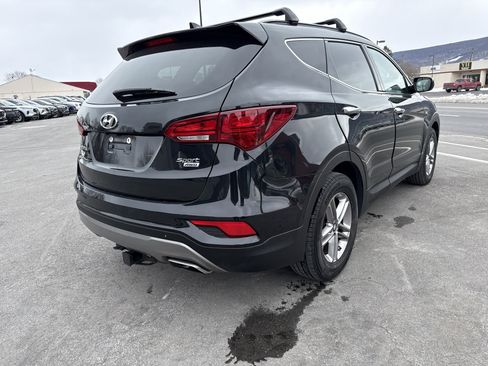 Used 2017 Hyundai Santa Fe Sport image 3