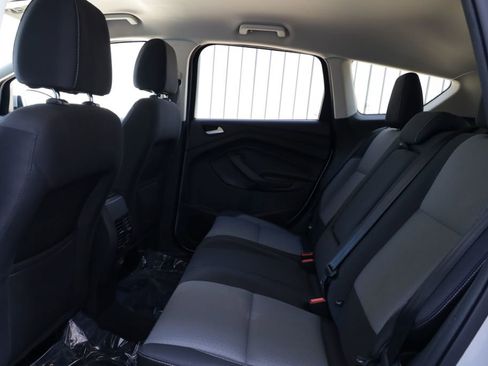 Used 2017 Ford Escape SE AWD/4WD image 18