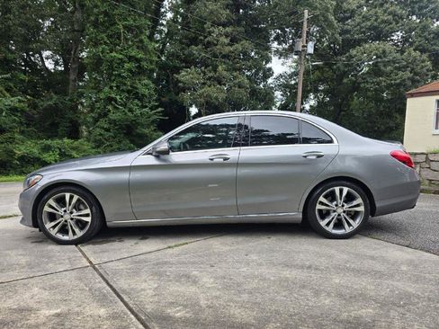 Used 2015 Mercedes-Benz C 300 Sedan image 10
