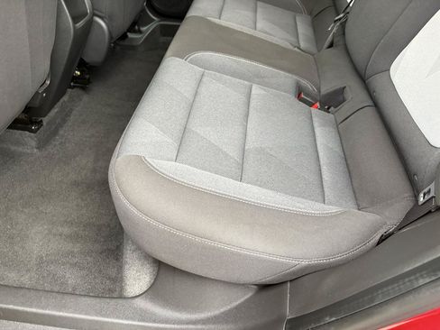 Used 2026 Chevrolet Trax LS FWD image 33