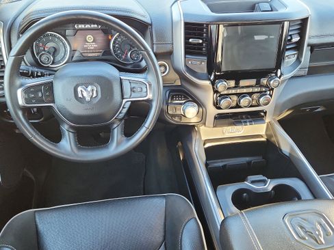 Used 2024 RAM 1500 Laramie image 12