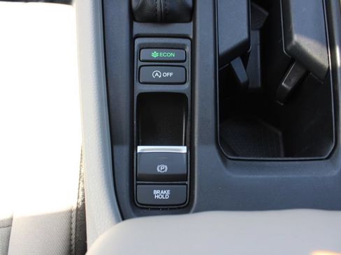 Used 2024 Honda Accord EX image 22