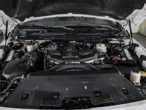 Used 2017 RAM 2500 SLT image 50