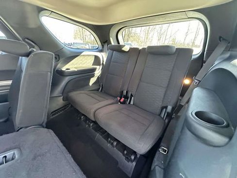 Certified 2019 Dodge Durango SXT image 19