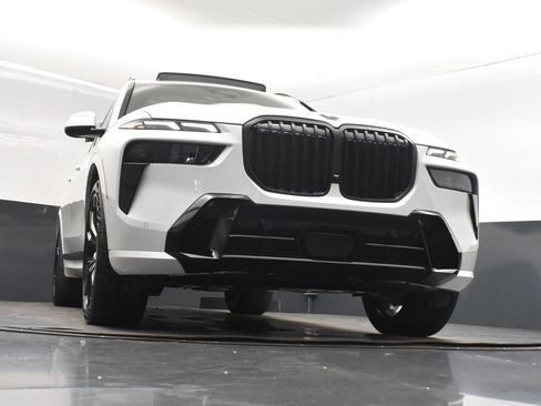 New 2026 BMW X7 xDrive40i w/ M Sport Package image 46