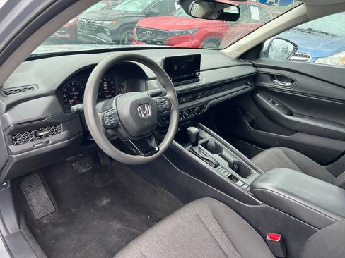 Used 2024 Honda Accord EX image 9