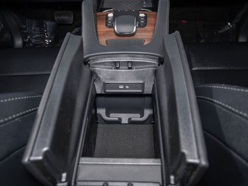 New 2026 Mercedes-Benz GLE 450 4MATIC image 22