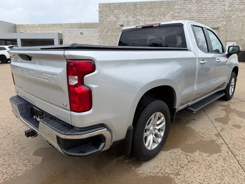 Used 2021 Chevrolet Silverado 1500 LT AWD/4WD image 5