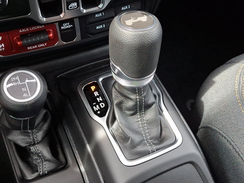 New 2026 Jeep Wrangler Unlimited Sport AWD/4WD image 10