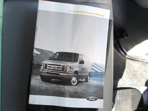 Used 2014 Ford E-150 and Econoline 150 image 11