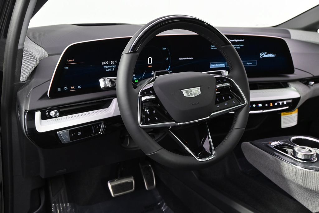 New 2026 Cadillac Optiq Luxury 2 w/ LPO, Floor Liner Package AWD/4WD image 11