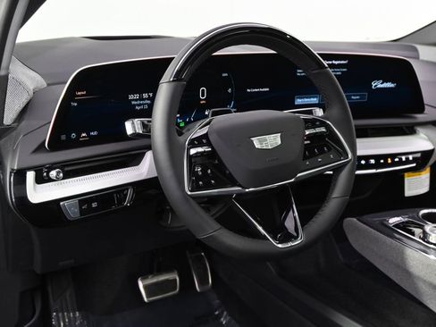 New 2026 Cadillac Optiq Luxury 2 w/ LPO, Floor Liner Package AWD/4WD image 11