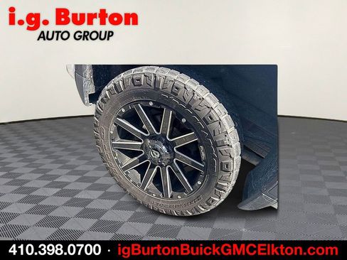 Used 2020 GMC Sierra 1500 AT4 w/ AT4 Premium Package AWD/4WD image 5