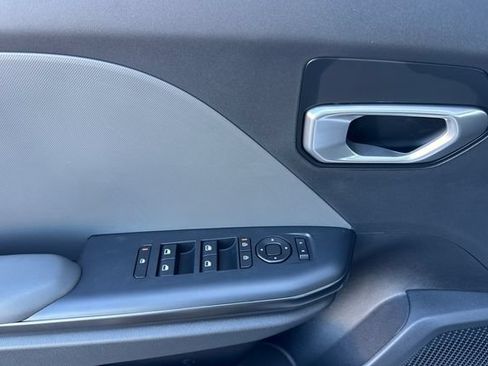 New 2026 Kia K4 FWD image 12
