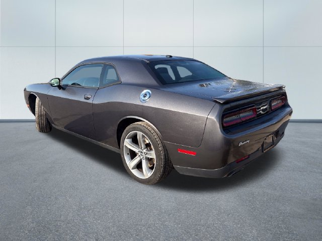 Used 2015 Dodge Challenger SXT w/ Super Sport Group (SS/T) RWD image 2