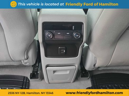 Used 2019 GMC Acadia SLE image 25