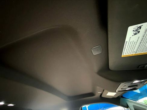 Used 2020 GMC Sierra 1500 SLT w/ SLT Premium Package image 14