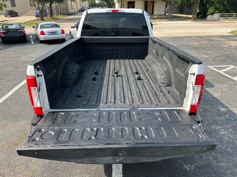 Used 2019 Ford F250 XL w/ Power Equipment Group image 32