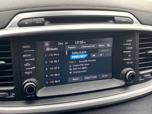 Used 2019 Kia Sorento EX image 38