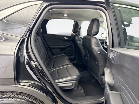 Used 2022 Ford Escape SEL w/ Technology Package image 17