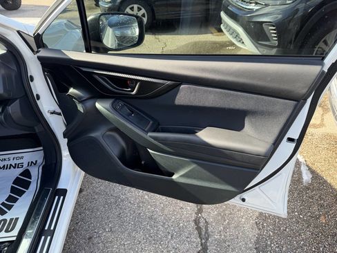 Used 2019 Subaru Impreza 2.0i Premium image 18