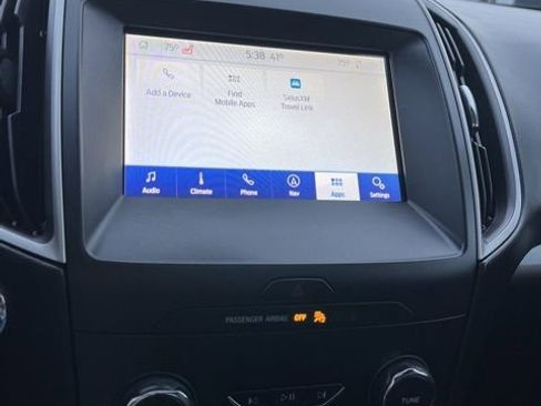 Used 2020 Ford Edge SEL w/ Convenience Package image 41