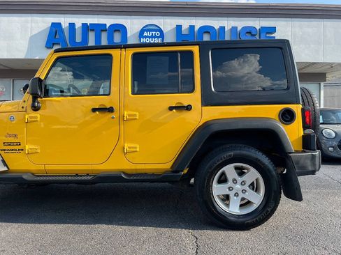 Used 2015 Jeep Wrangler Unlimited Sport w/ Power Convenience Group AWD/4WD image 39
