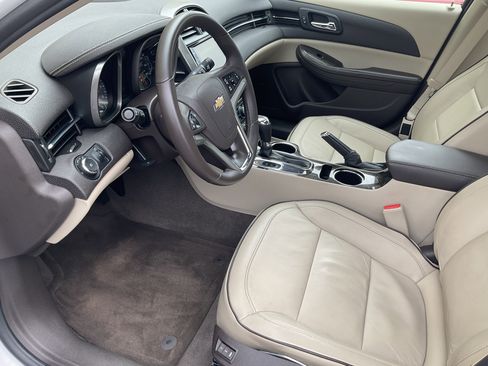 Used 2015 Chevrolet Malibu LTZ FWD image 22