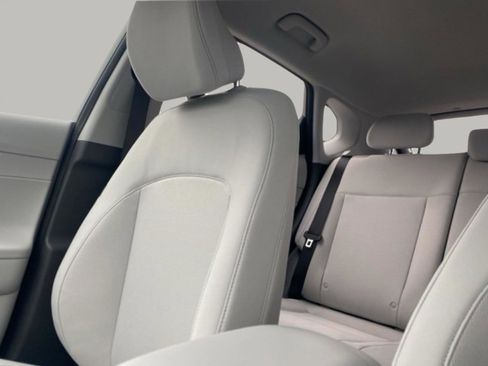 New 2026 Hyundai Kona SE FWD image 29