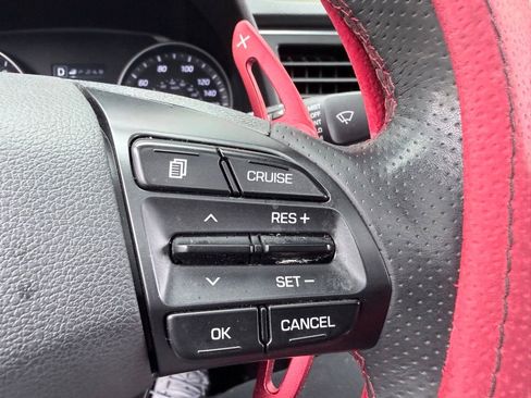 Used 2017 Hyundai Elantra Sport w/ Sport Premium Package 06 image 15