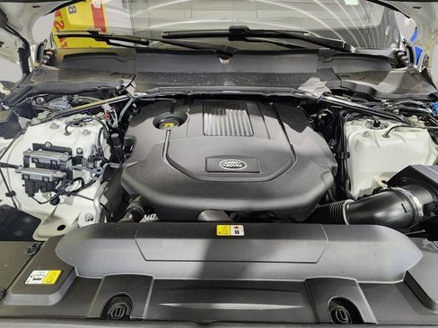 Used 2017 Land Rover Range Rover AWD/4WD image 34