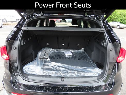 Certified 2025 BMW X1 xDrive28i w/ Premium Package AWD/4WD image 25