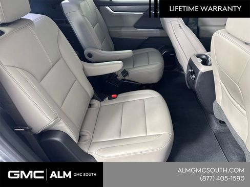 New 2026 GMC Acadia Elevation w/ Elevation Premium Package image 17