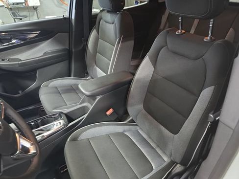 New 2026 Chevrolet TrailBlazer LT w/ Midnight Edition AWD/4WD image 17