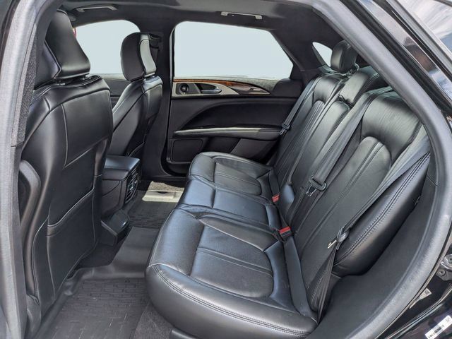 Used 2020 Lincoln MKZ Reserve w/ Elements Package FWD image 12